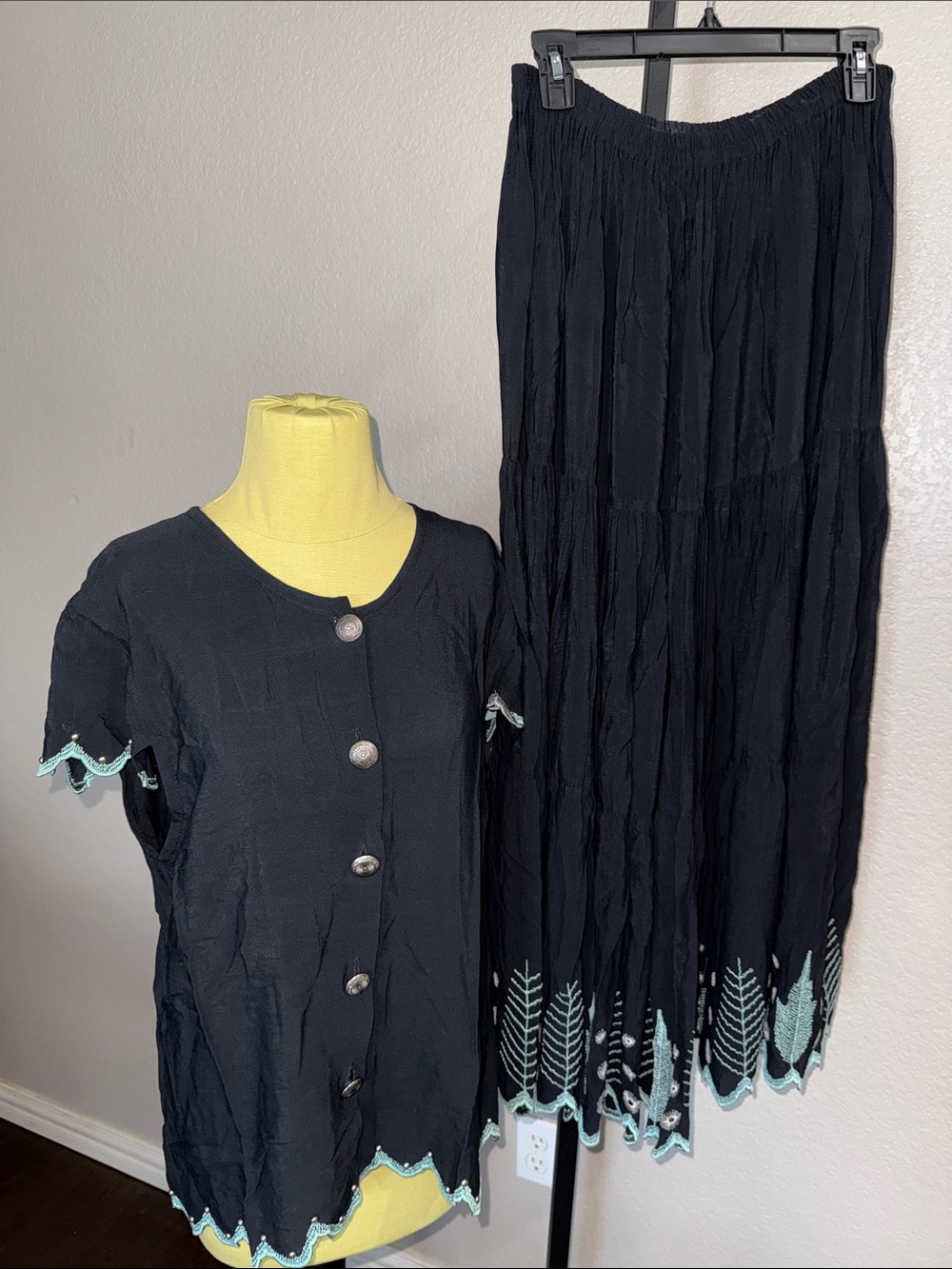 Double D Ranch Two-Piece Concho, Studded, Embroidered Set Medium